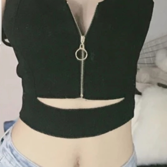 WOMENS BLACK CROP TOP - Picture 10 of 11